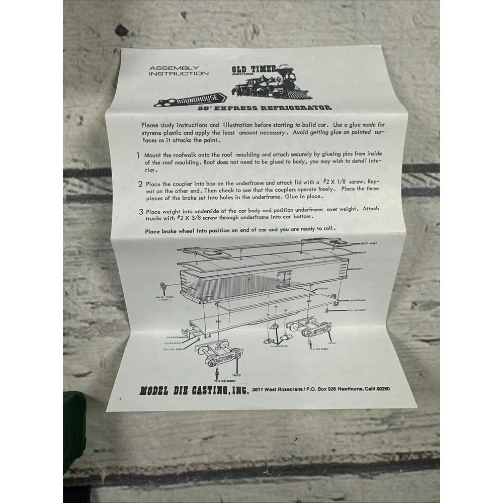 Roundhouse HO Scale  50ft  EXPRESS REEFER R.E.A. 3610  NEW IN BOX